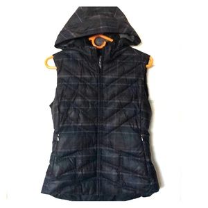 Plaid black vest